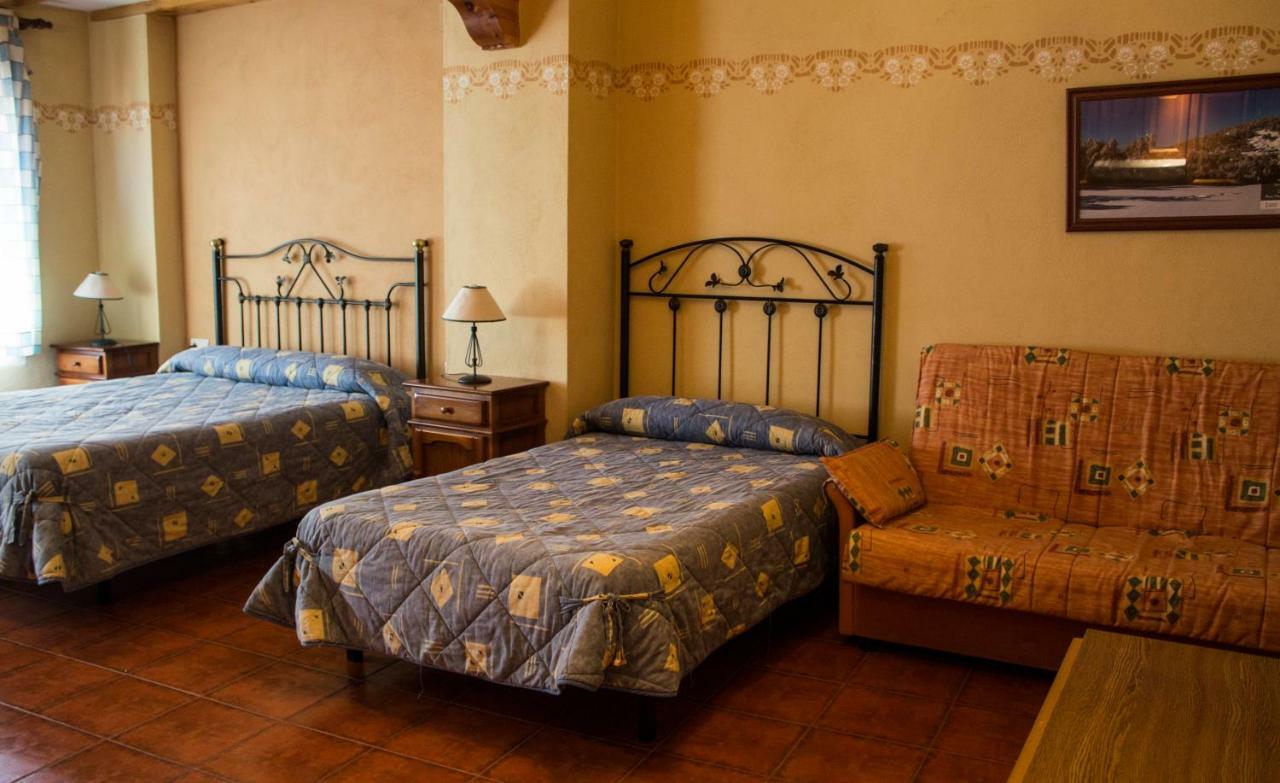 Pension Mariola Agres Экстерьер фото